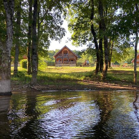 Au Bord Du Lac IV Montigny-en-Morvan Exterior foto